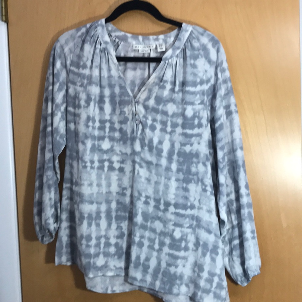 Silk grey & cream Max Studio print blouse